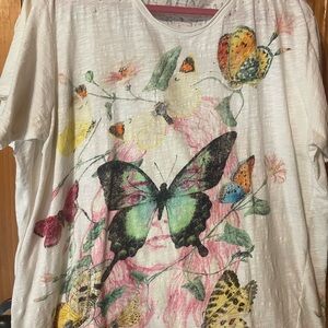 Magnolia Pearl Multicolor Butterfly Tee